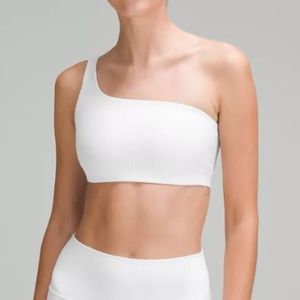 lululemon ribbed nulu asymmetrical bra size 4